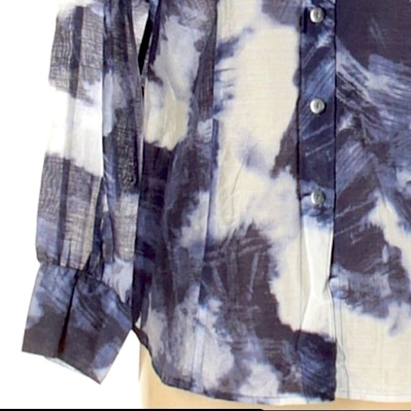 W by Worth sz P (XS/S) top blue & white tie dye long sleeve cold shoulder blouse - Picture 8 of 16